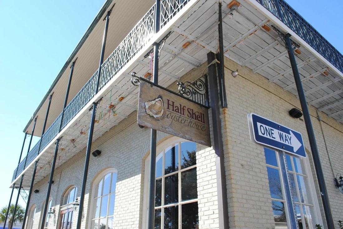 Half Shell Oyster House source photo review