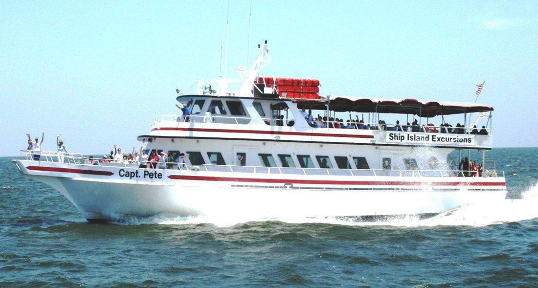 Ship Island Excursions ferry official-site photo review