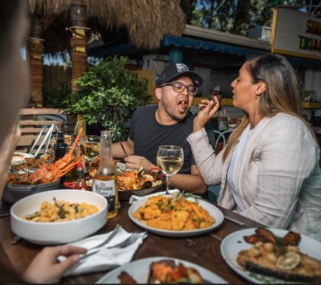 Sonia's Seafood Market & Restaurant official website photograph