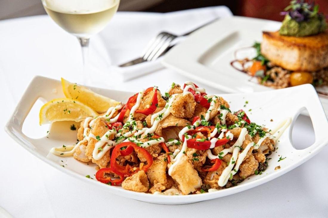 High Cotton Charleston Restaurant official website photograph